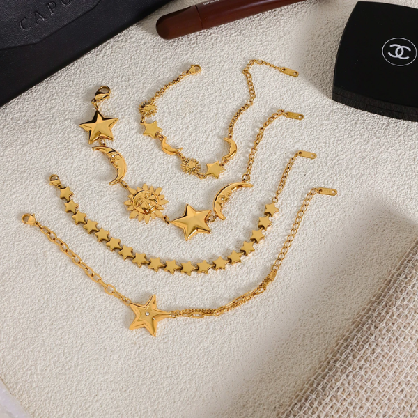 Gold Stars Bracelet