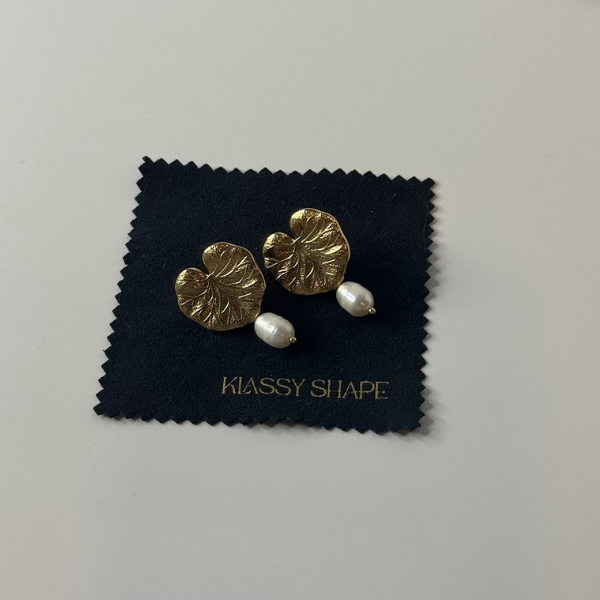 Lotus Pearl Earrings