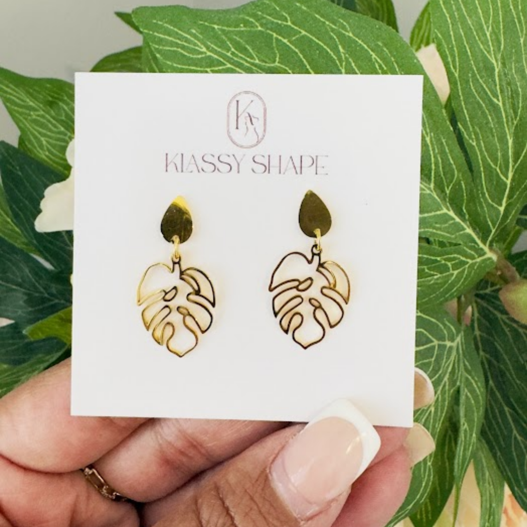 Monstera Earrings