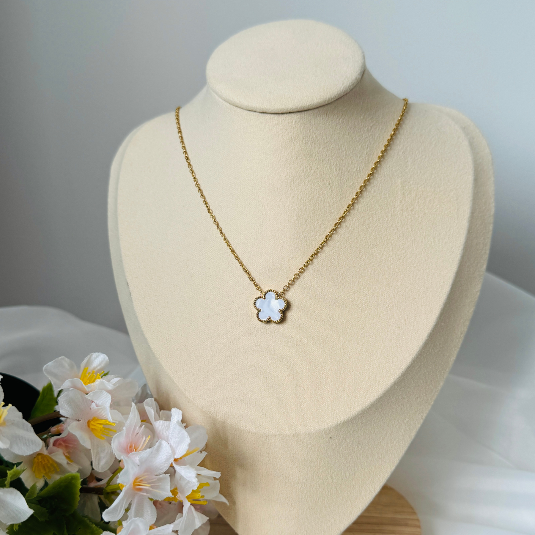 Clover Necklace