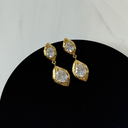 Embedded Zircons Earrings