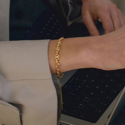 Hollow-out Chain Bracelet