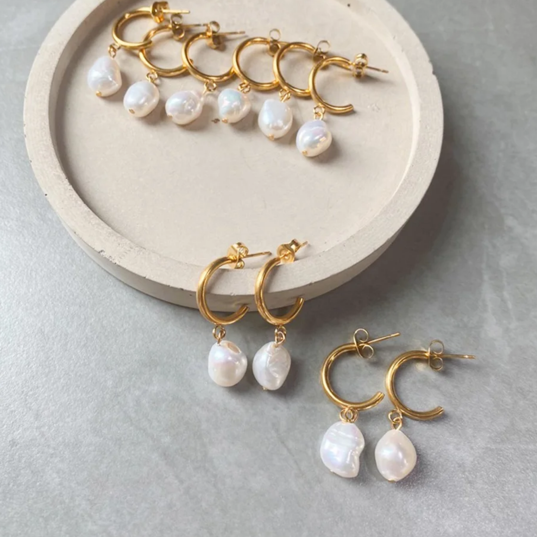 Ellie Pearl Hoops