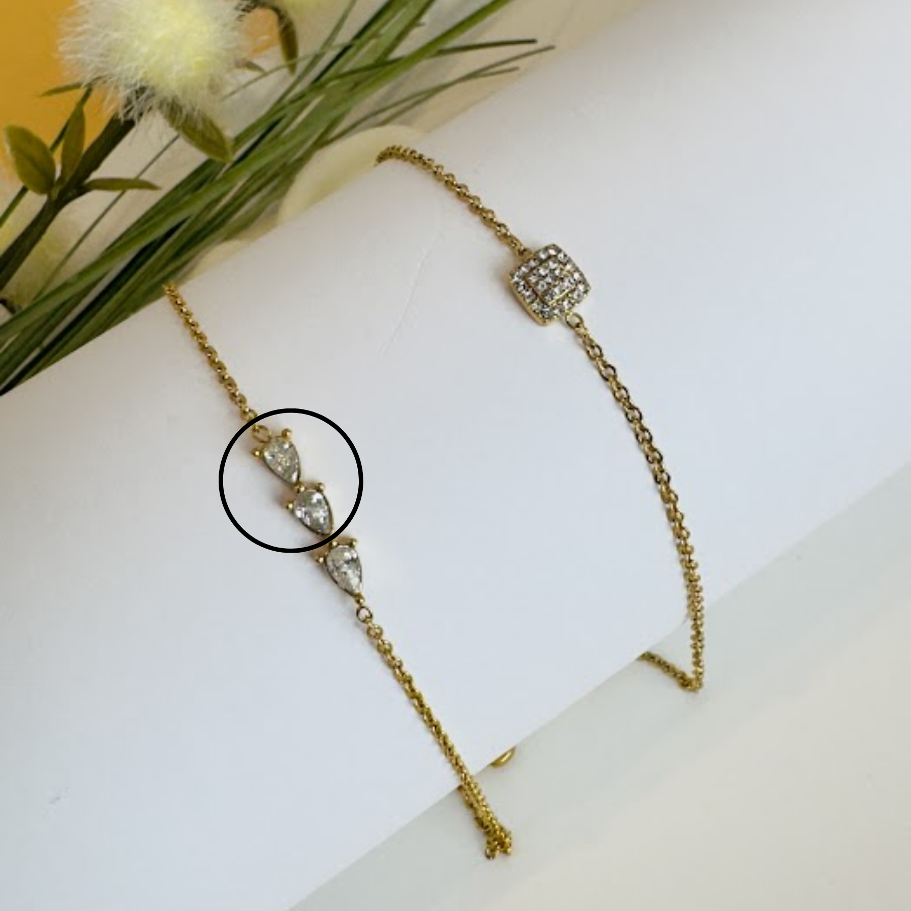 Elle Dainty Bracelet