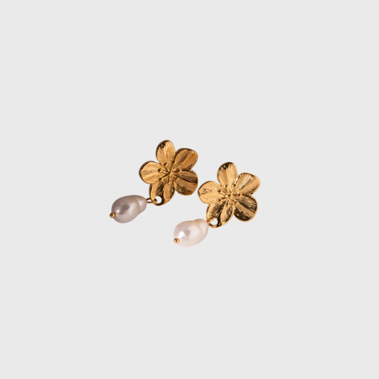 Daisy Pearl Earrings