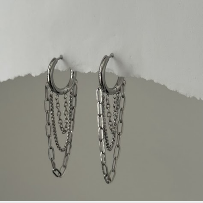 Mini Layered chain Huggies