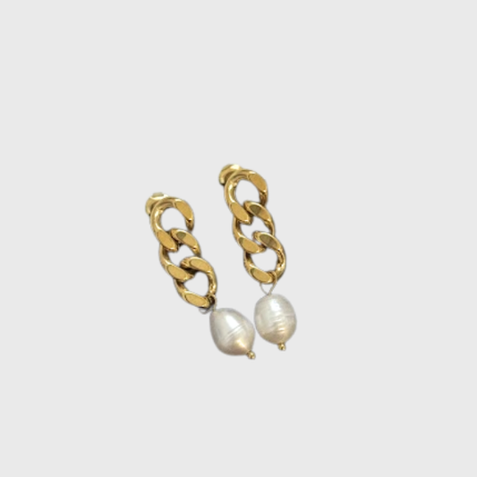 Freshwater Pearl Earrings