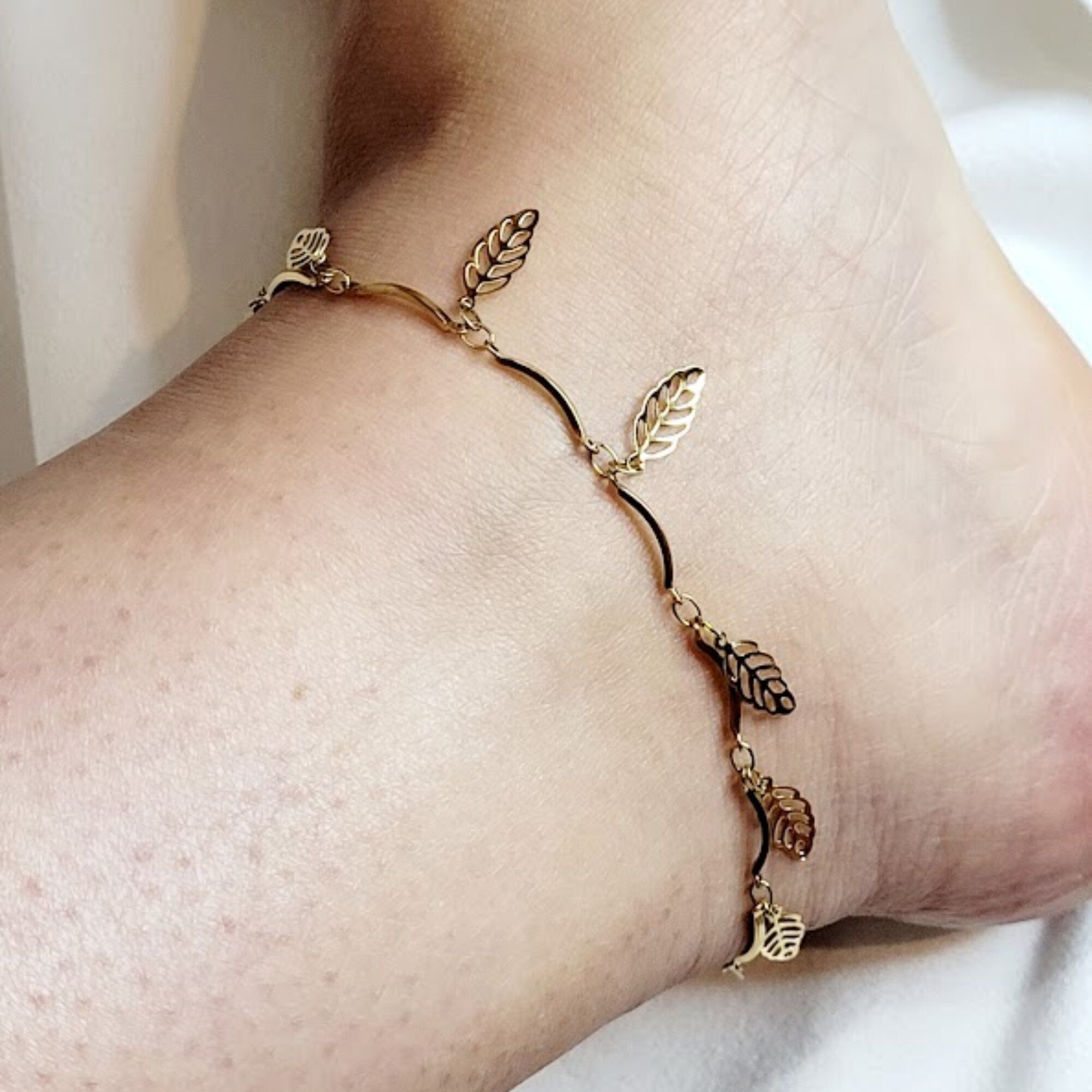 Stainless Steel Anklet Bracelet Stars and Leaf, Tarnish Resistant and Waterproof Bracelet, Gift for Friend, Spring Jewelry